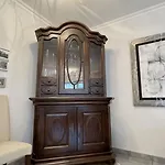 Haus Anschuetz - *